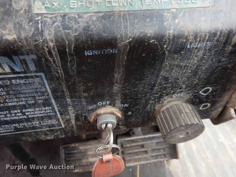 image for item GG9374 Case 1570  tractor