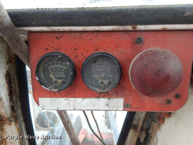 image for item GG9374 Case 1570  tractor