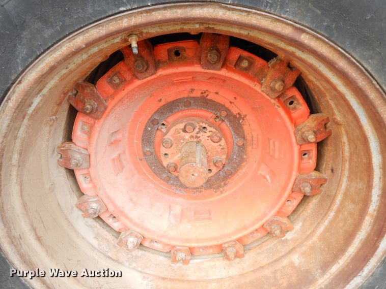 image for item GG9374 Case 1570  tractor