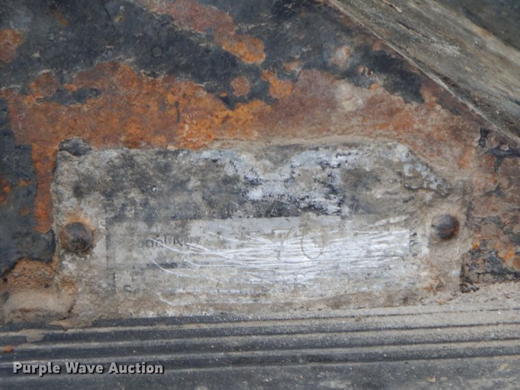 image for item GG9374 Case 1570  tractor