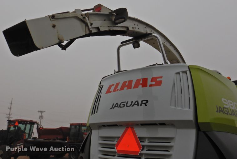 image for item HN9113 2011 Claas Jaguar 980  forage harvester