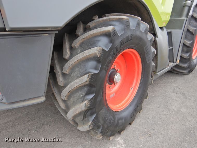 image for item HN9113 2011 Claas Jaguar 980  forage harvester