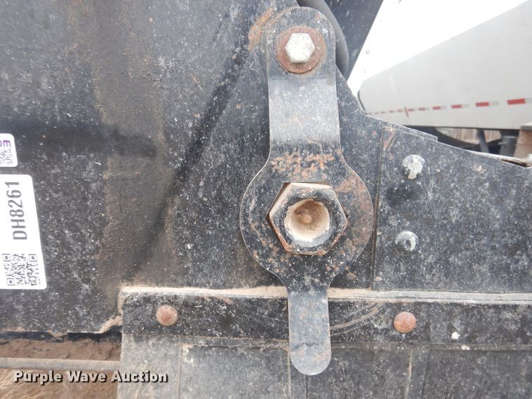 image for item HU9709 2008 Aulick 4260542 live bottom trailer