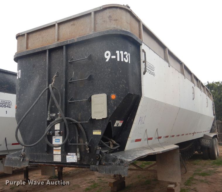 image for item HU9710 2009 Aulick 4270542 live bottom trailer