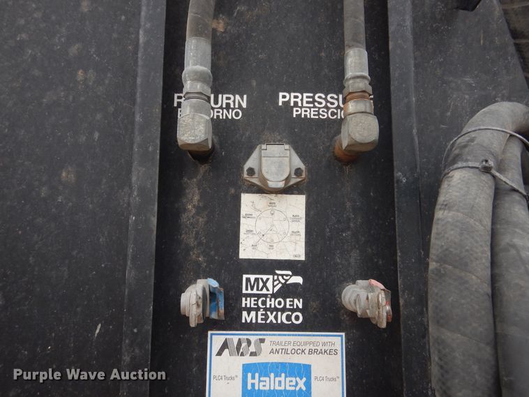 image for item HU9710 2009 Aulick 4270542 live bottom trailer