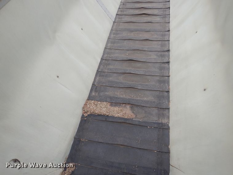 image for item HU9710 2009 Aulick 4270542 live bottom trailer