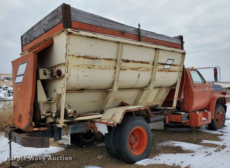 image for item HW9672 1977 Chevrolet C60  feed mixer truck