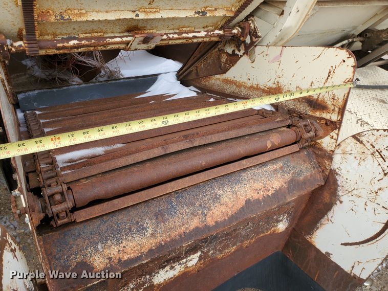 image for item HW9672 1977 Chevrolet C60  feed mixer truck