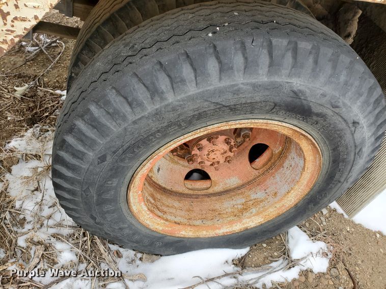 image for item HW9672 1977 Chevrolet C60  feed mixer truck