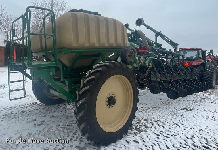 image for item HX9796 2016 Great Plains YP-1225A  no-till planter