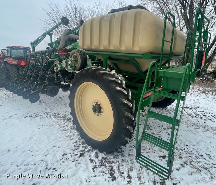 image for item HX9796 2016 Great Plains YP-1225A  no-till planter