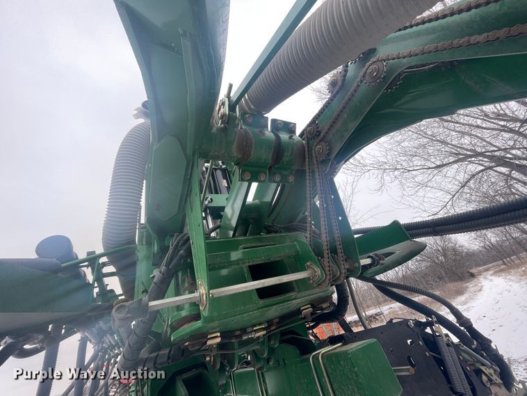 image for item HX9796 2016 Great Plains YP-1225A  no-till planter