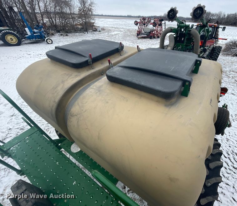 image for item HX9796 2016 Great Plains YP-1225A  no-till planter