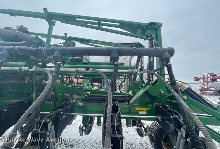 image for item HX9796 2016 Great Plains YP-1225A  no-till planter