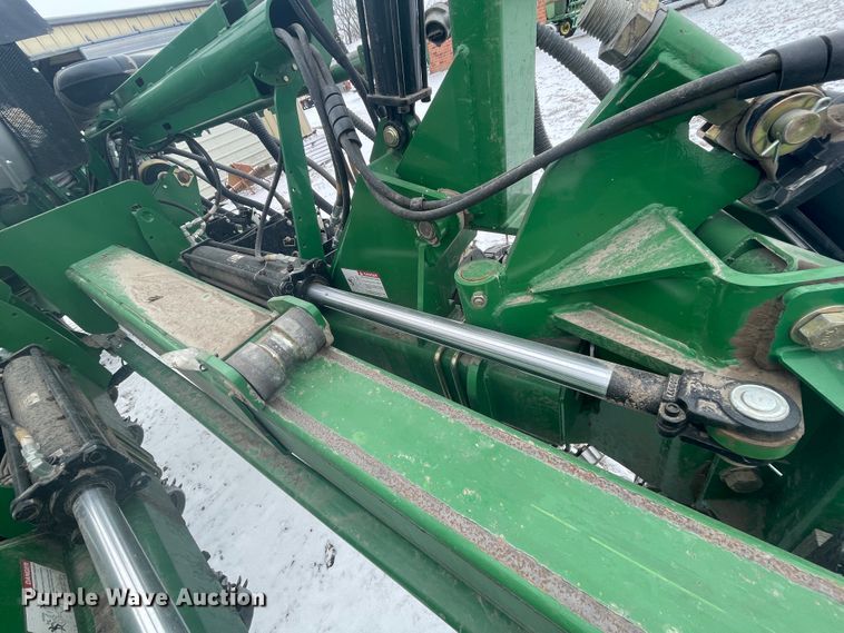 image for item HX9796 2016 Great Plains YP-1225A  no-till planter