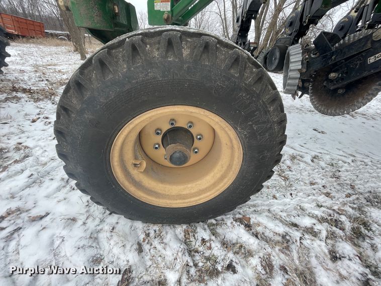 image for item HX9796 2016 Great Plains YP-1225A  no-till planter