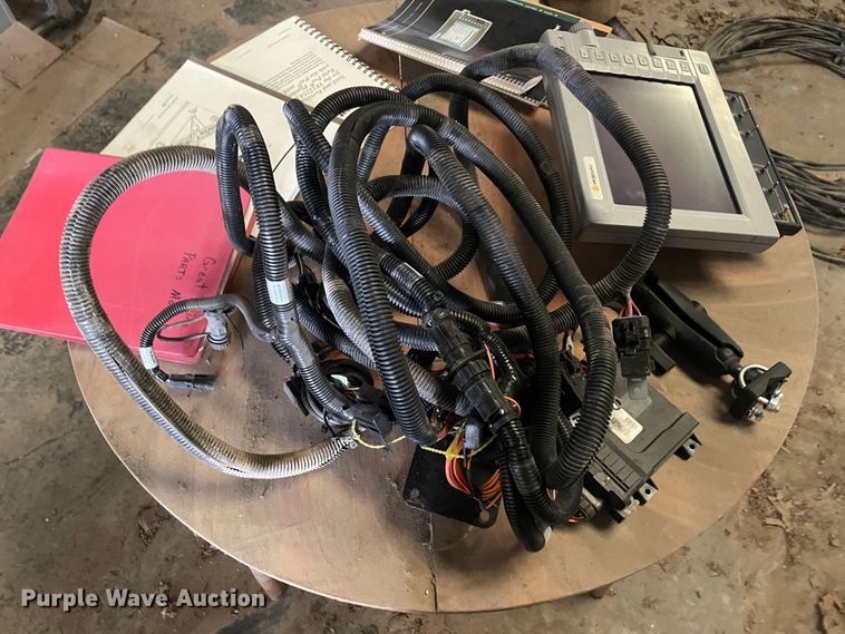 image for item HX9796 2016 Great Plains YP-1225A  no-till planter