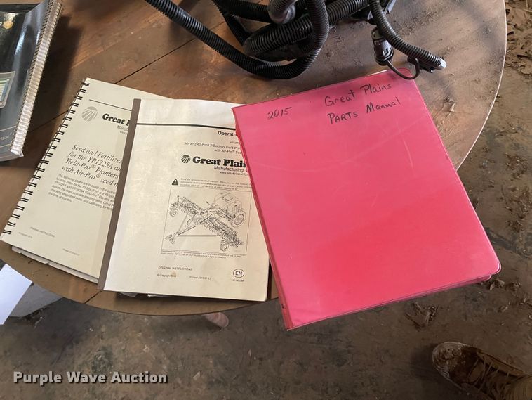 image for item HX9796 2016 Great Plains YP-1225A  no-till planter