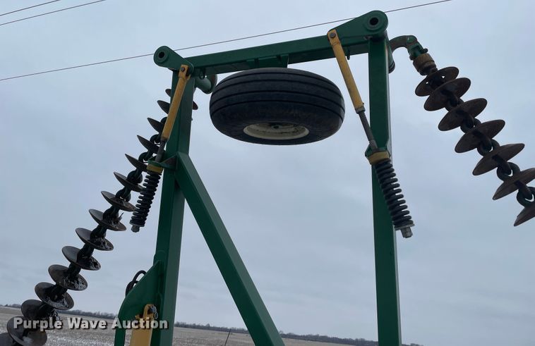 image for item HX9797 2014 Kelly Diamond Harrow 30E  diamond chain harrow