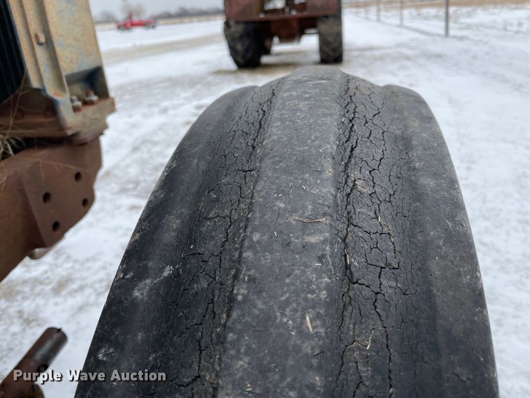 image for item HX9809 McCormick  tractor