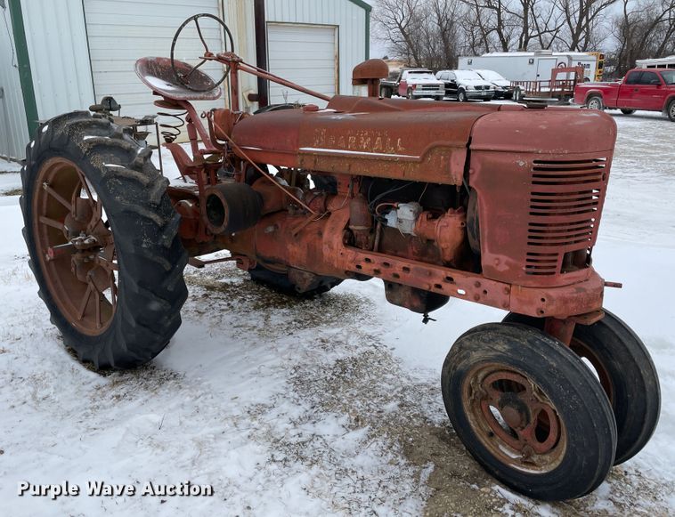 image for item HX9810 McCormick Farmall  tractor