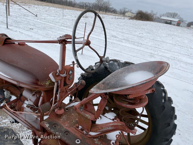 image for item HX9810 McCormick Farmall  tractor