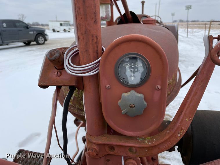 image for item HX9810 McCormick Farmall  tractor