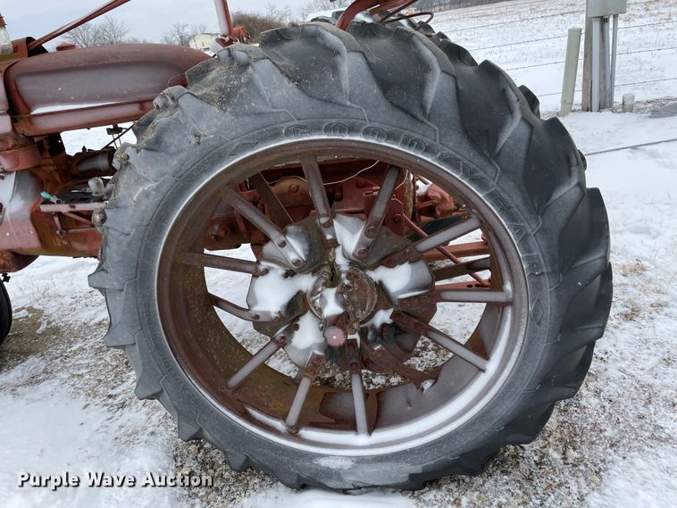 image for item HX9810 McCormick Farmall  tractor