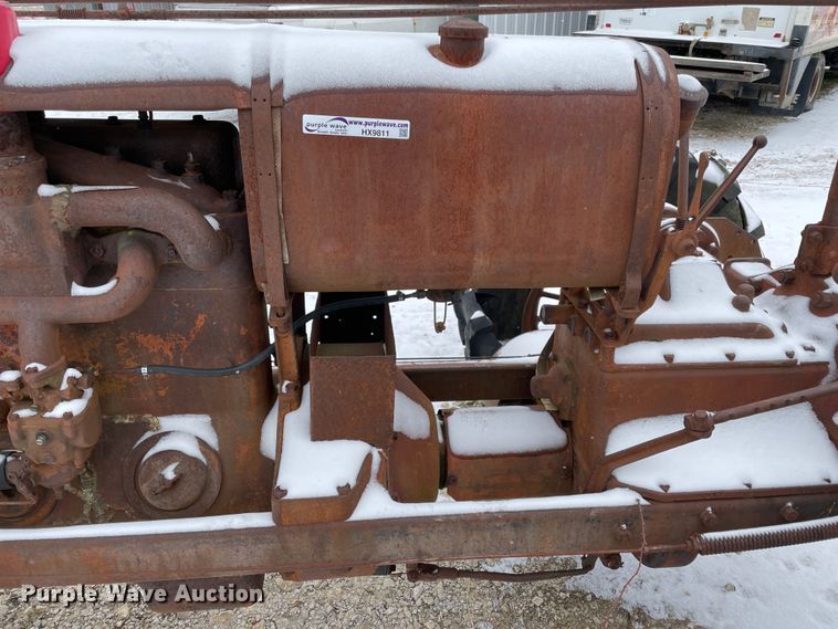 image for item HX9811 International Harvester F30  tractor