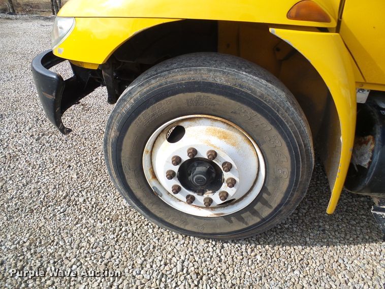 image for item DC2760 2008 International 4300  flatbed truck