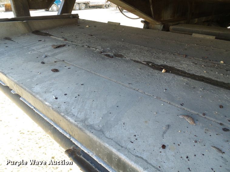 image for item DC2760 2008 International 4300  flatbed truck