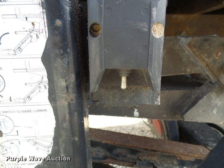 image for item DC2760 2008 International 4300  flatbed truck