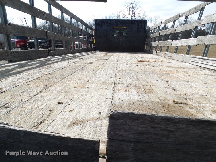 image for item DC2760 2008 International 4300  flatbed truck