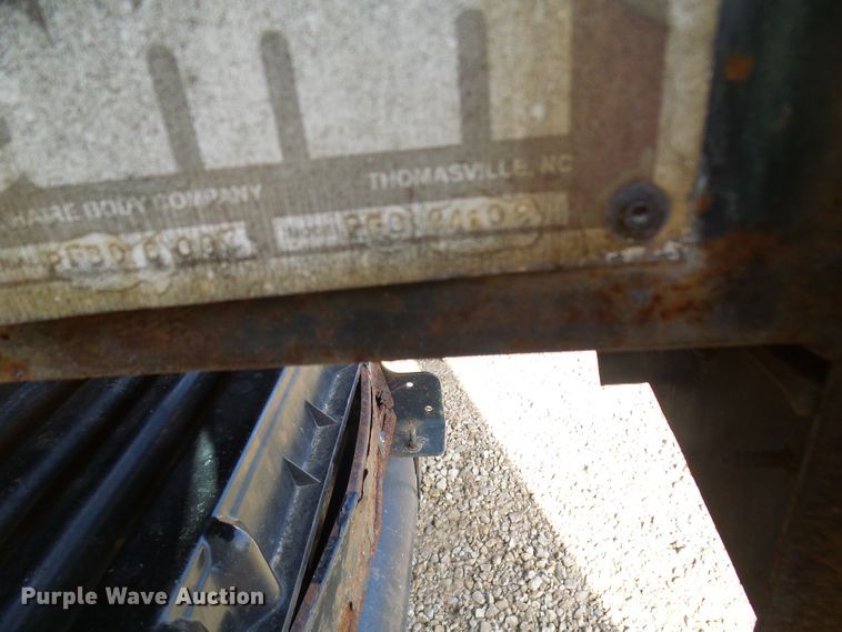 image for item DC2760 2008 International 4300  flatbed truck