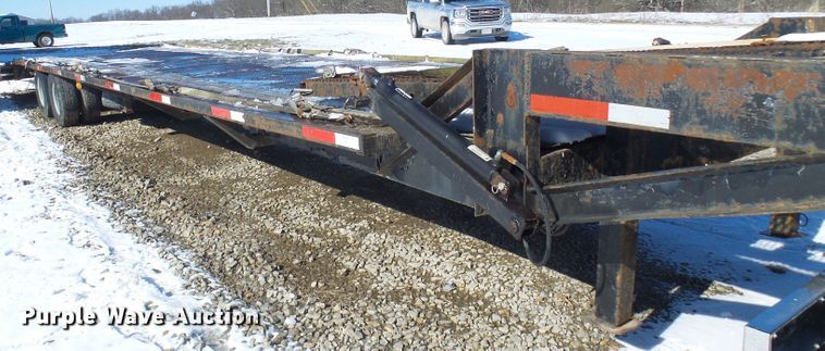 image for item DC2766 2010 Infinity  car carrier