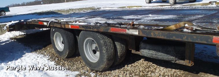 image for item DC2766 2010 Infinity  car carrier