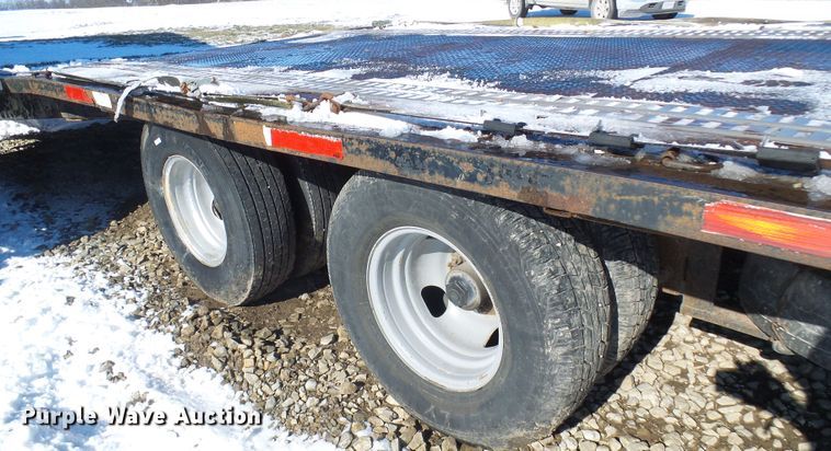 image for item DC2766 2010 Infinity  car carrier