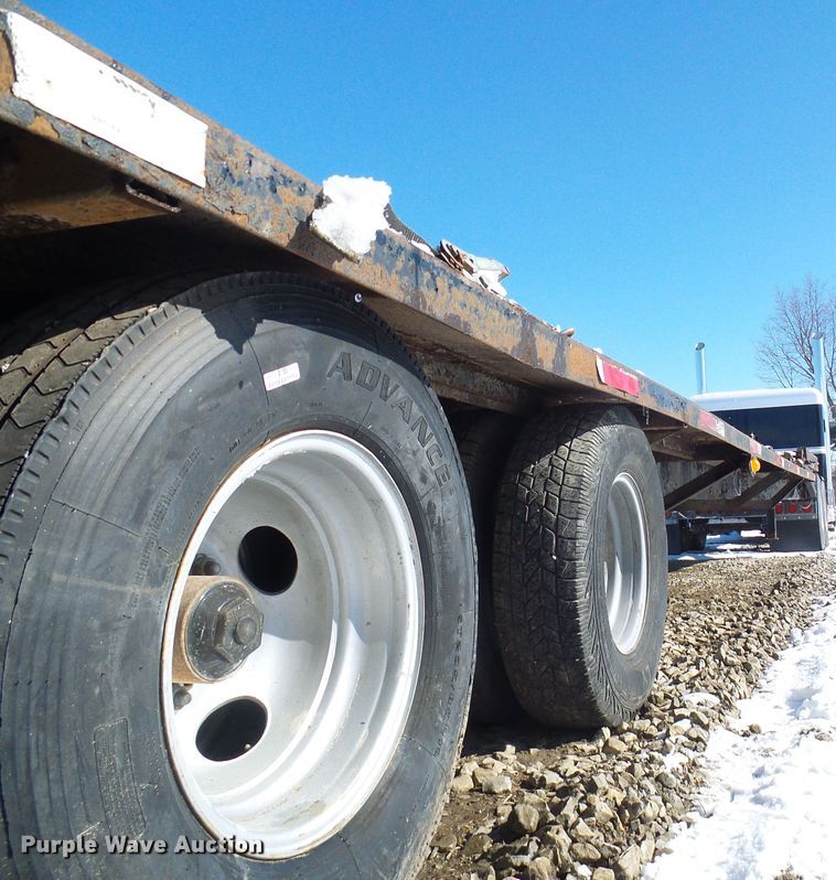 image for item DC2766 2010 Infinity  car carrier