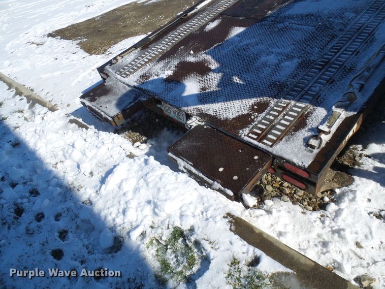 image for item DC2766 2010 Infinity  car carrier