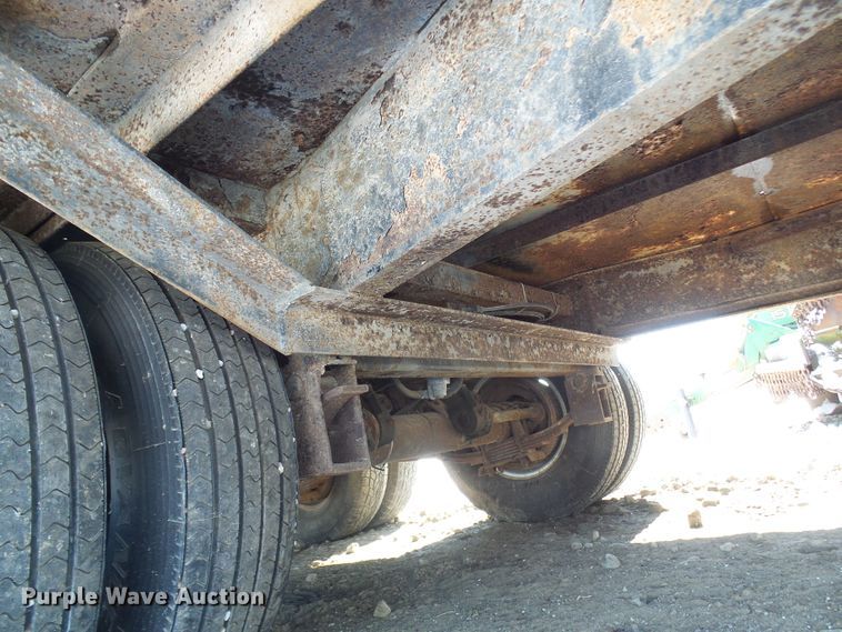 image for item DC2766 2010 Infinity  car carrier