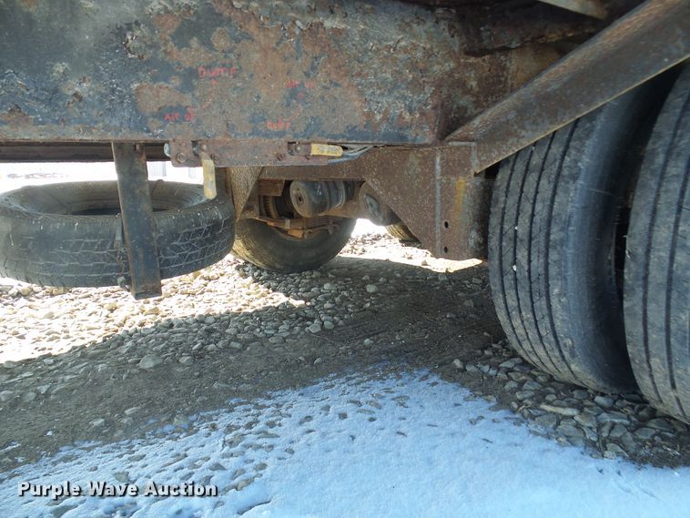 image for item DC2766 2010 Infinity  car carrier