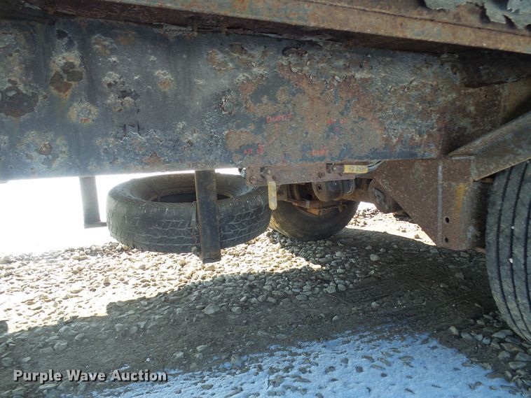 image for item DC2766 2010 Infinity  car carrier