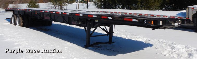 image for item DF6440 2015 Fontaine Xcalibur extendable flatbed trailer