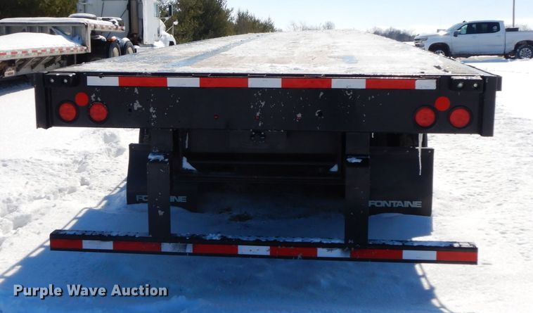 image for item DF6440 2015 Fontaine Xcalibur extendable flatbed trailer
