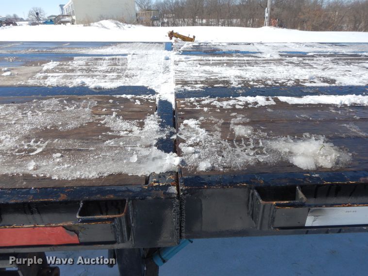 image for item DF6440 2015 Fontaine Xcalibur extendable flatbed trailer