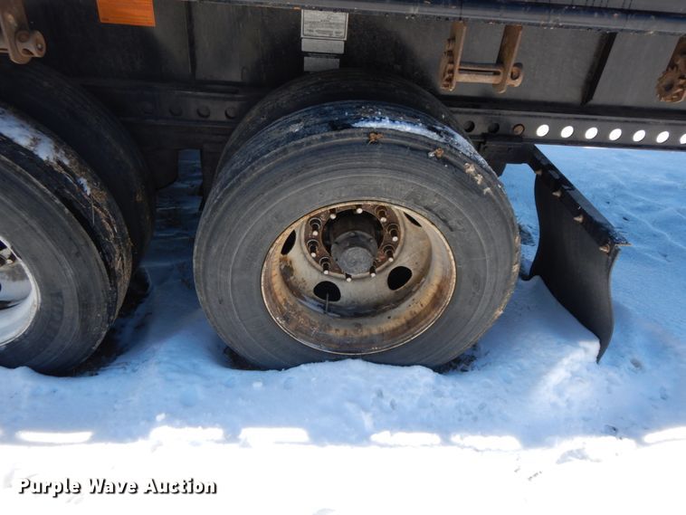 image for item DF6440 2015 Fontaine Xcalibur extendable flatbed trailer