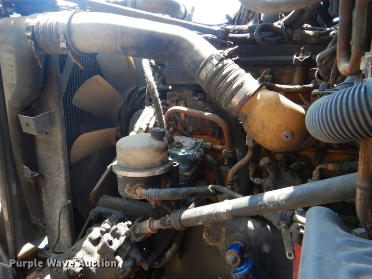 image for item DG8644 2007 Peterbilt 387  semi truck