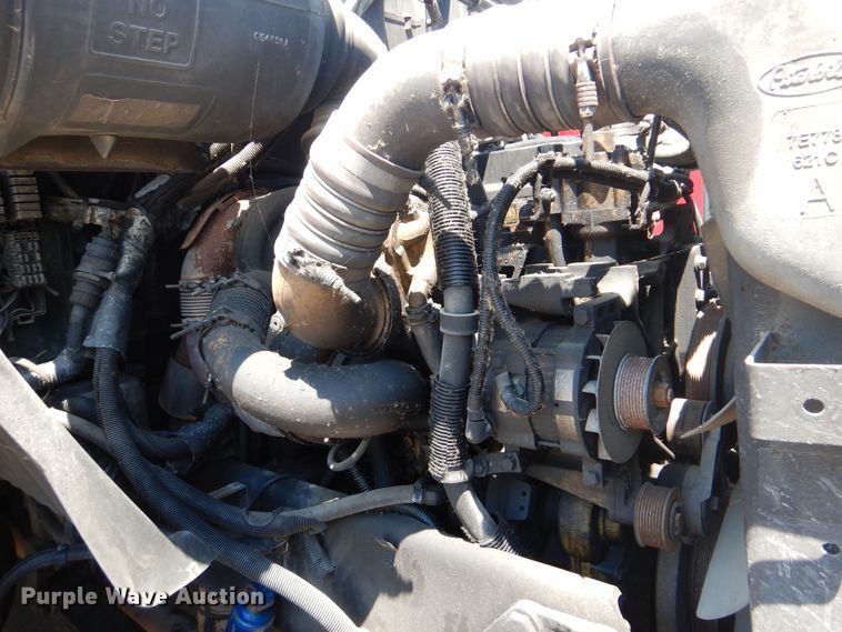 image for item DG8644 2007 Peterbilt 387  semi truck