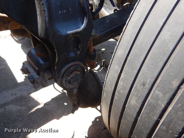 image for item DG8644 2007 Peterbilt 387  semi truck