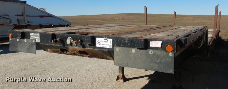 image for item DI3608 1999 Doonan 482DC14 drop deck trailer